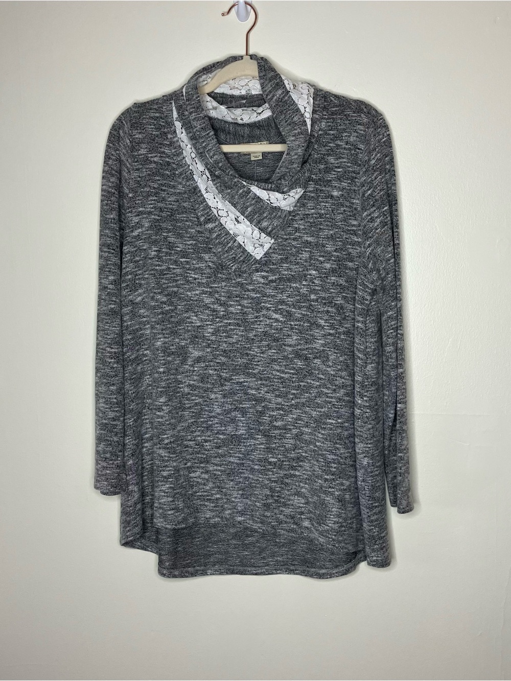 NWT One World gray Cowl Neck Tunic Sweater Top L